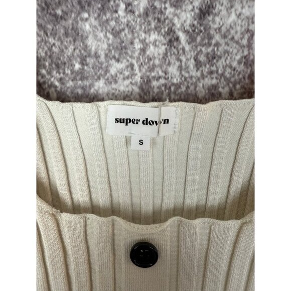 Superdown Sweater Tank Womens S Ribbed Viscose Top Button Boho Mod Sexy Crop - Picture 2 of 8